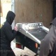 Бишкекте коменданттык саат учурунда 61 миң 500 сому бар терминал уурдалды