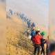 Жарандар Улан-Баторду өрттөн сакташ үчүн аны курчоого алышкан