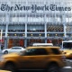 "The New York Times" басылмасы Владимир Путинди сындап жазган макалалары үчүн Пулитцер атындагы сыйлыкка татыды