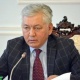 Иса Өмүркулов: "Премьерликке Кубатбек Бороновдун талапкерлигин 4 фракциянын жетекчиси сунуштады"