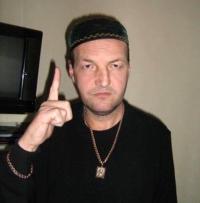 Кримтөбөл Азиз Батукаевдин абактан мыйзамсыз бошотулушу боюнча сот отуруму 23-июнга жылдырылды