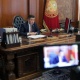 Президент менен өкмөт башчы өлкөдөгү учурдагы эпидемиологиялык кырдаалды талкуулашты