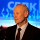 Бишкек шаардык кеңешинин депутаты Лев Васильев мандатын тапшырды