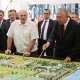 Лукашенко Даниил Урицкийге Данияр деп кайрылып, беларустарды кыргыздарга салыштырды (видео)