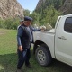 Эс алуучулардын маданиятына нааразы: "Кара-Жыгач" коругунун кызматкерлери эс алуучулардын артынан 1 тонна таштандыны тазалашты