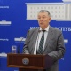 Үсөнбаев: "Илдеттин экинчи толкунун күтүп, дары-дармек сатып алуунун кажети жок"