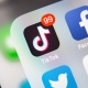 TikTok тиркемеси АКШда иштөөнү улантуунун жолун табарын билдирди