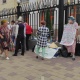 Коммерциялык банктан насыя алгандар митингге чыгышып, түнү менен ошол жерде түнөштү 