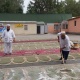 Бишкек шаарындагы борбордук мечитте жума намазын окуу үчүн кызуу даярдыктар жүрүп жатат