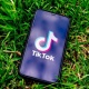 Tik Tok август айына карата дүйнөдө эң көп жүктөлгөн тиркеме деп табылды