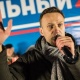 Орусиялык оппозициячыл саясатчы Навальный уулануудан кийин толугу менен эсине келди