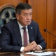 Президент жакынкы аралыкта салттуу тартипте билим берүү процессин жандандыруу сунушун колдоду