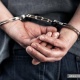 Орусияда бажы кызматкерине пара сунуштады деген шек менен Кыргыз жараны кармалды