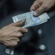 Ысык-Көл облусунда шайлоочуларга акча таратуу боюнча факты аныкталып, 5 адамга карата сотко чейинки өндүрүш иши башталды