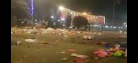 Ош шаарынын борбордук аянтынын майрамдан кийинки абалы талкууга алынууда. Мэрия 2 жүк ташуучу унаа толо таштанды чыгарды