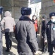 "Ала-Тоо" аянтына келген адамдарды милиция текшерип өткөрүп жатат