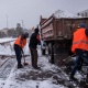 Кар жаагандыгына байланыштуу Бишкектин көчөлөрүнө 164 тонна туз себилди