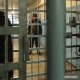 "Акыркы жолу 13 жашында көргөн". Казакстанда соттолгон бала апасын түрмөдөн тапты