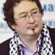 "Кескин тыюу салууга болбойт!". Муфтийдин орун басары жоолукчан окуучуларды мектепке киргизбей жаткан учурлар көп катталып жатканын айтып чыкты