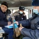 Жети-Өгүздө беш тургун өз ыктыяры менен катталбаган ок атуучу куралдарын тапшырышты