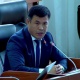 Депутат ден соолугунун мүмкүнчүлүгү чектелген бир баланын окуусу үчүн канча акча караларын сурады