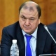 Мелис Турганбаев бир мандаттуу округдар боюнча депутаттыкка талапкерлигин көрсөттү