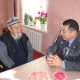 Ат-Башыда милиция ардагерине кызматкерлер үй салып беришти