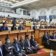 Президенттик администрациянын кызматкерлери штаттан чыгарылып, экзамен тапшырып жатышат