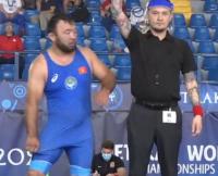Балбан Роман Сарыбаев ардагерлер арасындагы Дүйнө чемпиондугунда күмүш медаль жеңди