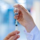 Алматыда мектеп окуучулары Pfizer вакцинасы менен эмделет