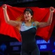Дүйнө чемпиондугу: "Кыргыз желеги Белградда желбиреп...". Атаандаштарына бир гана упай алдырган Айпери Медет кызынын финалдагы сүрөттөрү