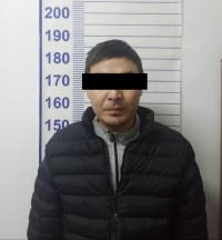 Кочкордо порнографиялык сайттарга кирип алдангандар 500 миң сомго чыгым болушкан. Шектүү кармалды