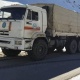 Токтогул районунда куткаруучулар жолдон чыга албай калган унааны чыгарышты