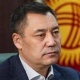 "Кайталанса кызматтан бошотуласыздар". Садыр Жапаров Чүй облусундагы өкүлүнө жана Суу ресурстары кызматынын директоруна сөгүш жарыялады