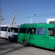 Ошто шайлоочуларды ташып жатат делген кичи автобустун айдоочусун милиция кармады