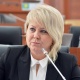 Депутат Карамушкина Бишкекти аралаган жылкылардын ээсин жазалоону сунуштады