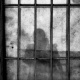 Түрмөдө Садыр Жапаровдон жардам сураган жаран киши колдуу болуп каза болгону айтылды. Мекеме эмне дейт?
