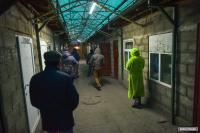 Кара-Балтада тургундар сауналарды жабуу талабы менен топтолушту. Милиция арыздарды каттоого алып, териштирүүнү баштады