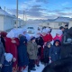 "10 кой жана бирден жылкы". Өлкө башчы Алайдагы памирлик кыргыздарга жардам көрсөттү