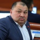 "Депутаттар тарабай турсаңар, кантип кетерибизди талкуулап алалы" дейт Кожобек Рыспаев
