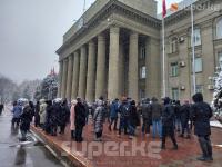 Жаңы салык кодексине нааразы болгон ишкерлер митингге чыгышты (фото)
