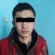 Баткенде жаранга күч колдонуп телефонун жана документтерин тартып алууга шектүү кармалды