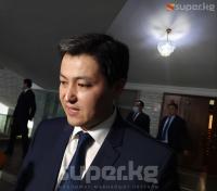 Улукбек Марипов "революцияны ишке ашыргандар сыртта калды" деген сын-пикирлер боюнча суроого жооп берди