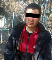 Бишкекте кыздын кийиминин чөнтөгүнө баңгизат салган деген 30 жаштагы жаран кармалды