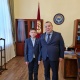 Интернет жылдызына айланган Байзакты Балбак Түлөбаев кабыл алды