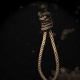 Алайда 25 жаштагы келин үйүнүн короосунда асынган абалда табылды