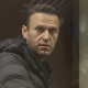 Орусиялык оппозициячыл Алексей Навальный жалаа жапкандыгы үчүн күнөөлүү деп табылды