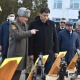 "100 миң сомдук сертификат". Премьер-министр Улукбек Марипов Кой-Таштагы аскер бөлүгүнө барды (сүрөт)