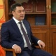 "Элибиз жоопкерчиликсиз бийликтен тажады". Садыр Жапаров Конституцияга өзгөртүүлөрдү киргизүү боюнча суроого жооп берди