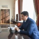 Премьер-министр ЕККУнун Бишкектеги башчысы элчи Пьер фон Арксты кабыл алды